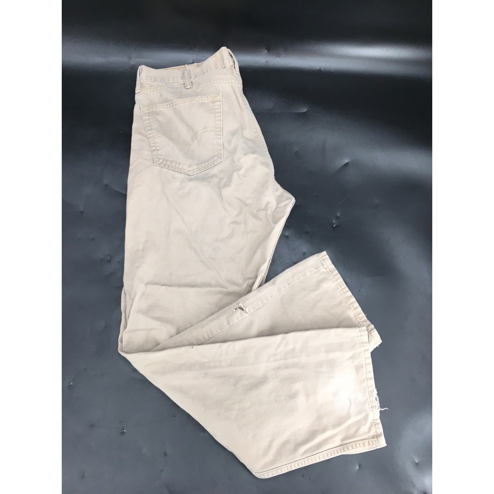Levi's 505 Men's Jeans 38x32 Straight Leg Regular Fit Minor Flaw READ